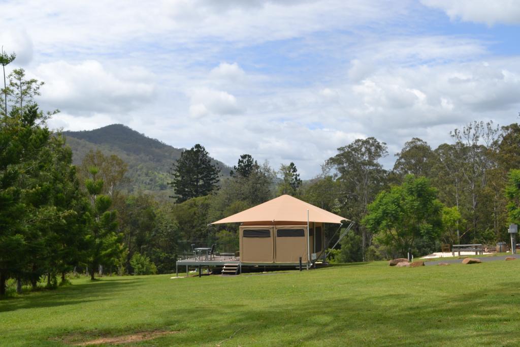 ホテル Tuckers Retreat Canungra エクステリア 写真
