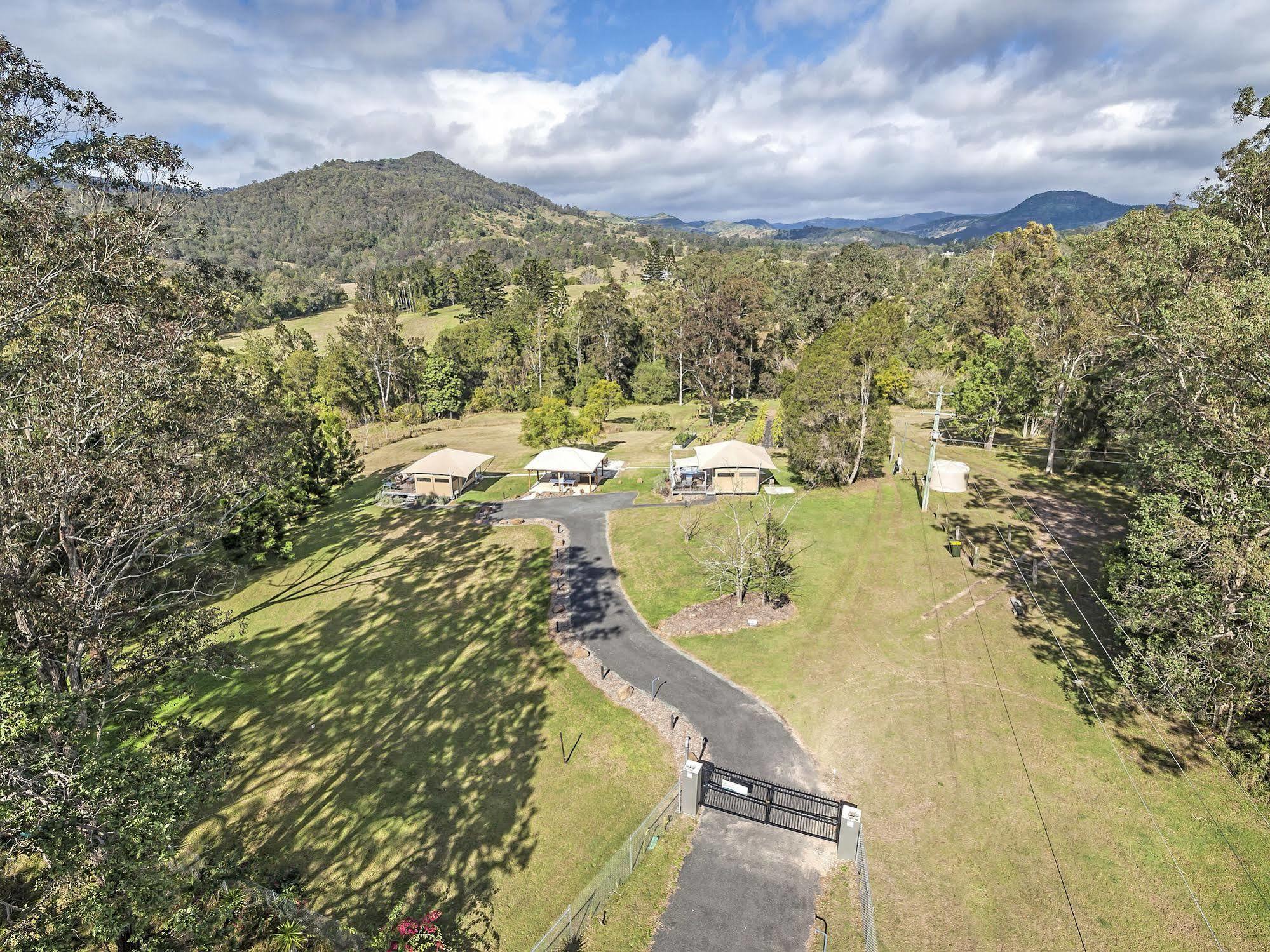 ホテル Tuckers Retreat Canungra エクステリア 写真