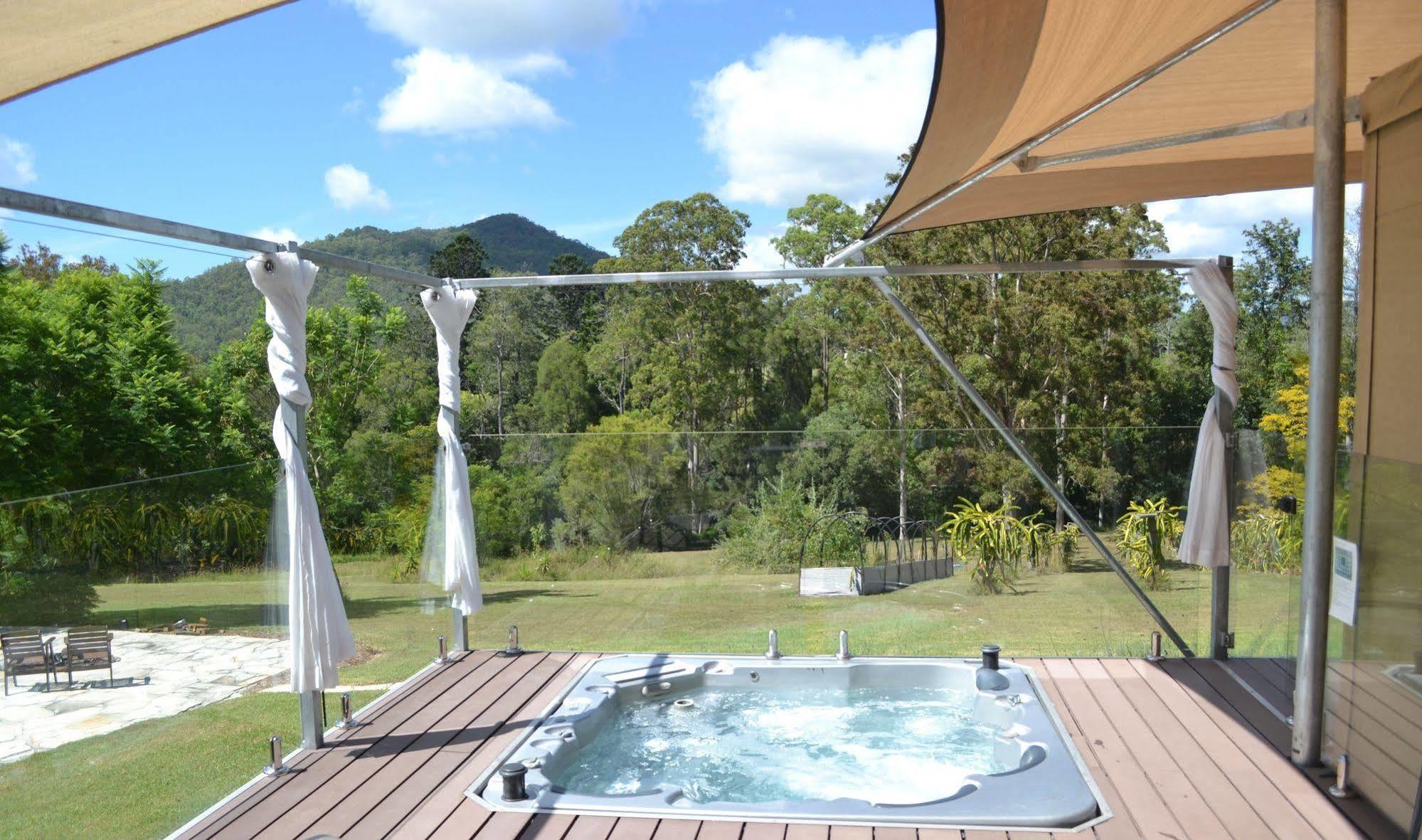 ホテル Tuckers Retreat Canungra エクステリア 写真