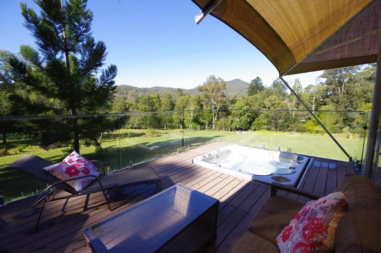 ホテル Tuckers Retreat Canungra エクステリア 写真