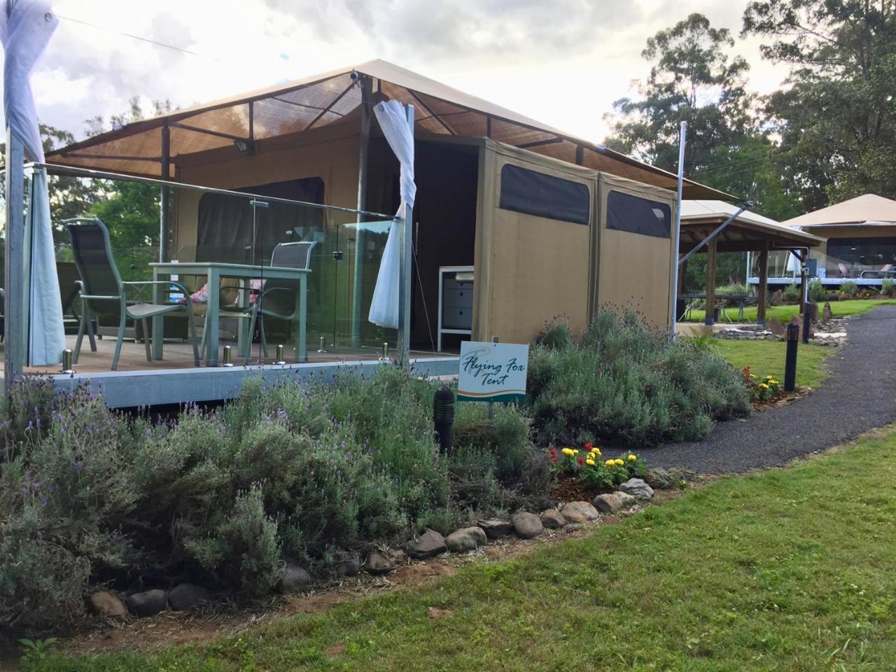 ホテル Tuckers Retreat Canungra エクステリア 写真